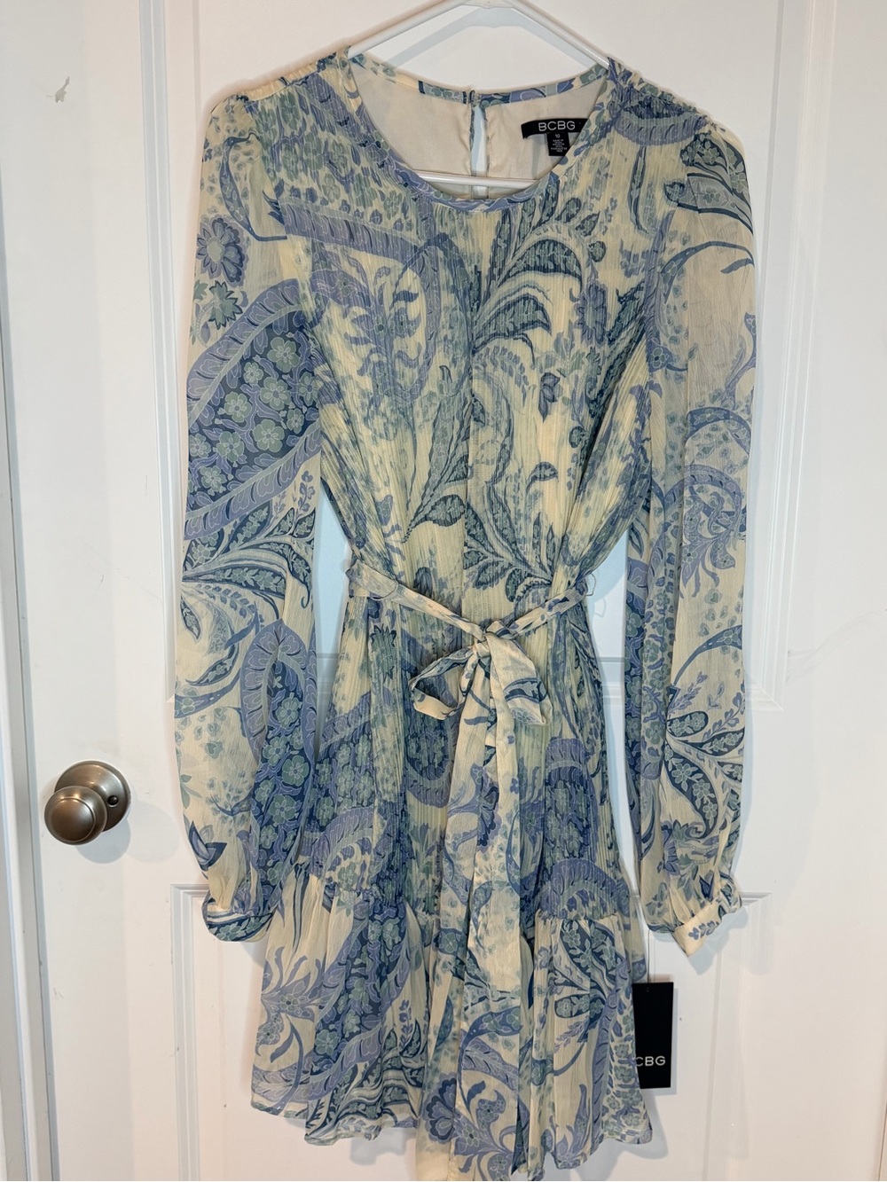 BCBG Blue and Cream Paisley Long-Sleeve Tie-Waist Dress